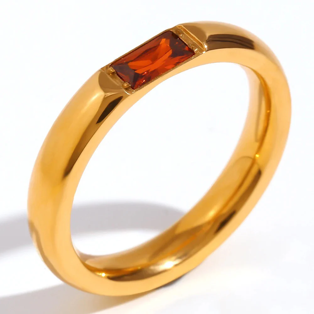 18k Baguette Cut Birthstone Ring - Image 9