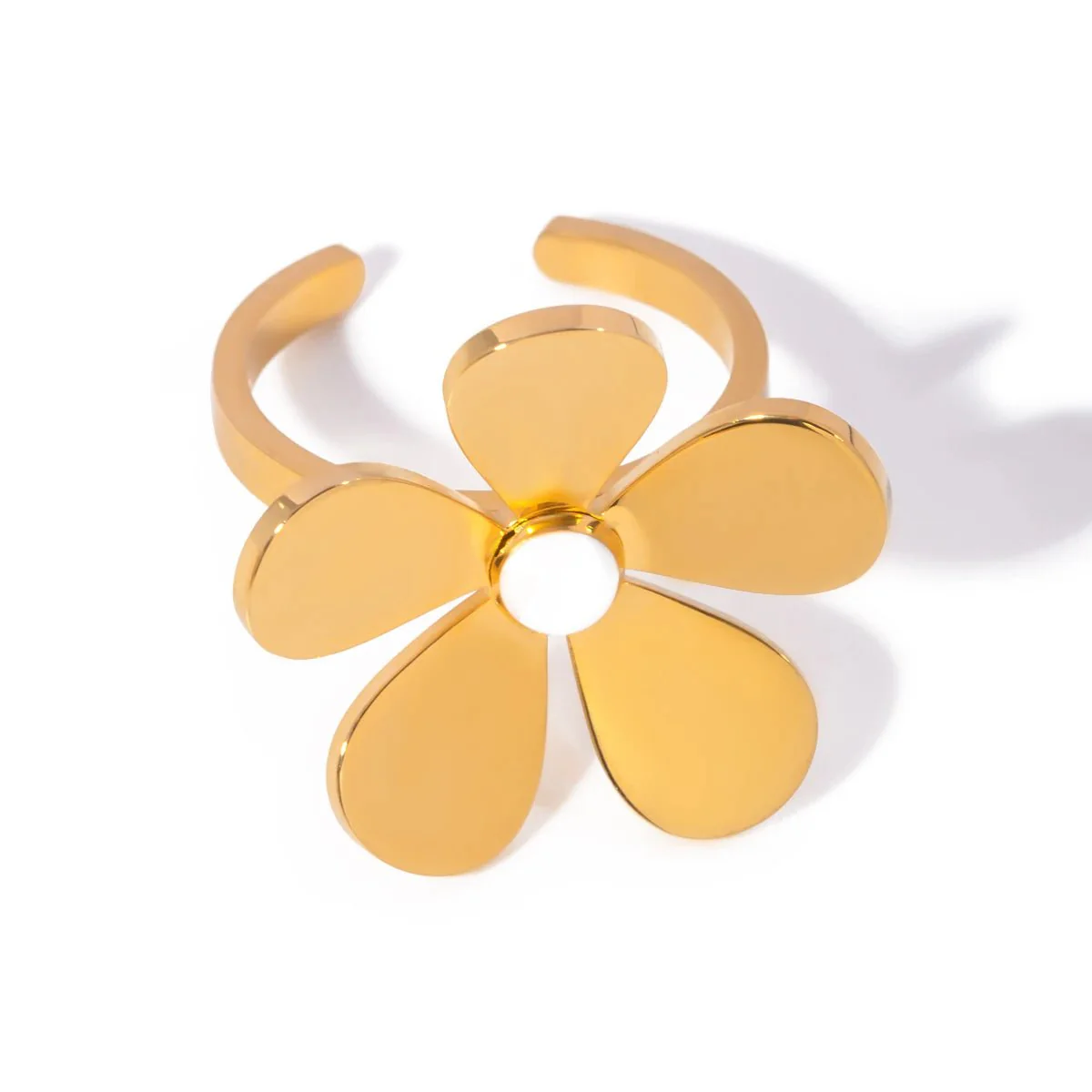 18k Dainty Daisy Floral Ring - Image 7