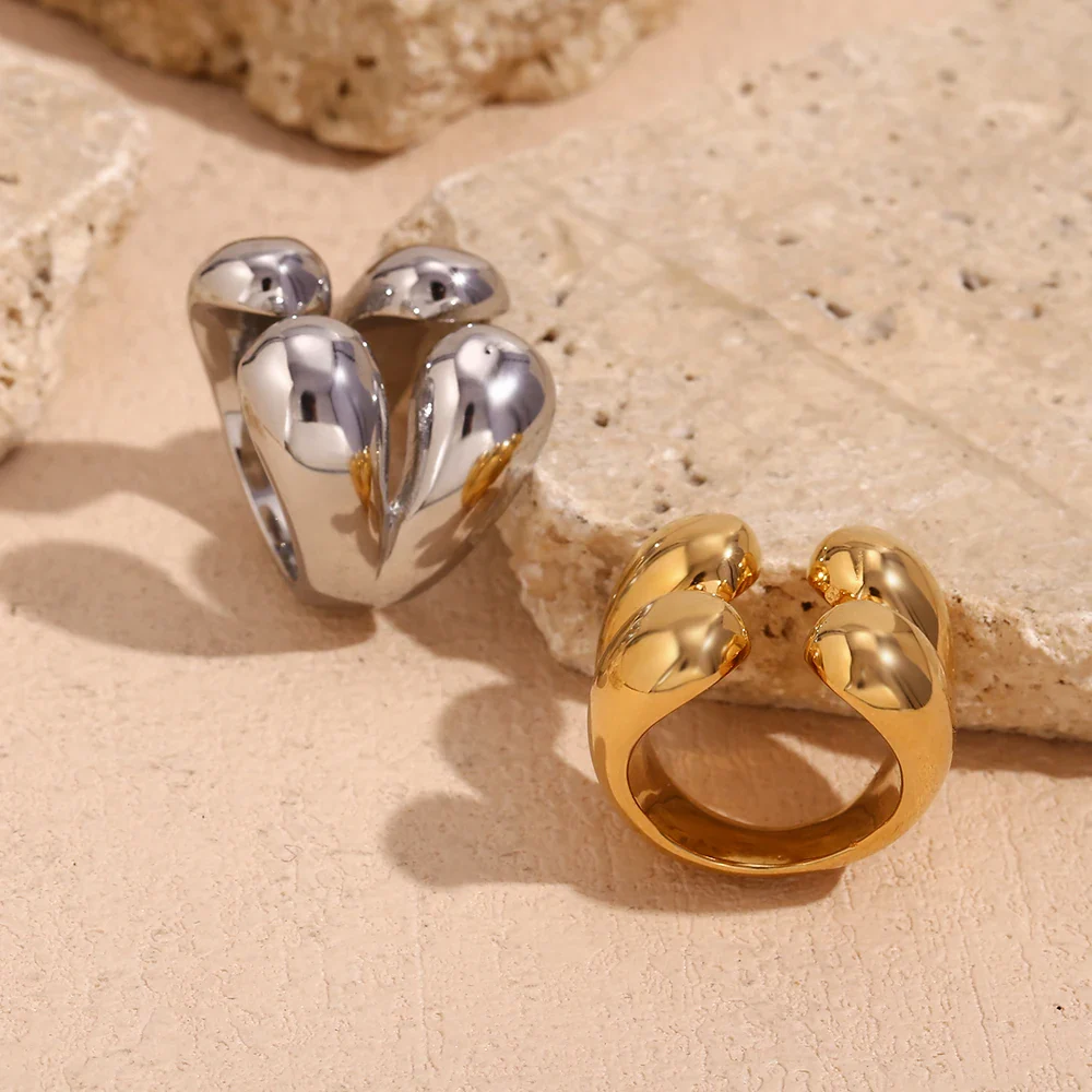 18k Four Droplet Bold Ring - Image 3