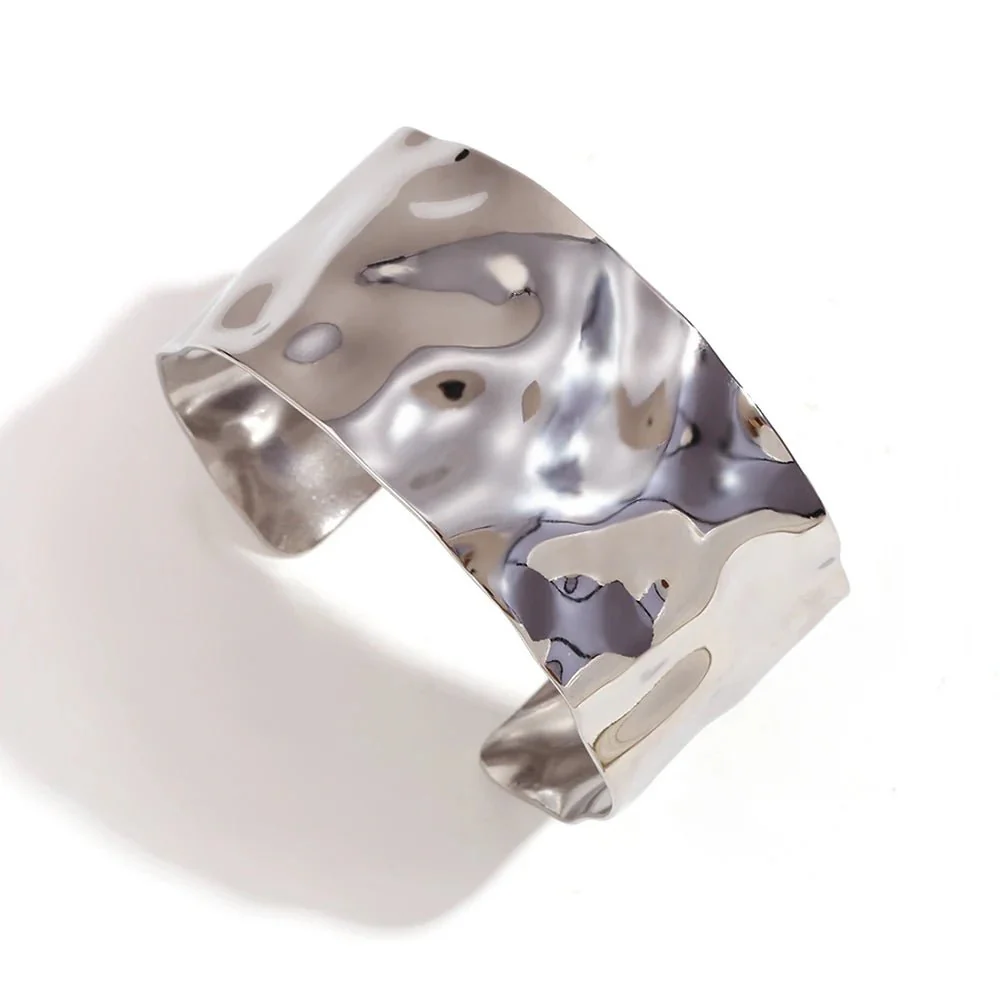 18k Hammered Texture Bangle Bracelets - Image 9