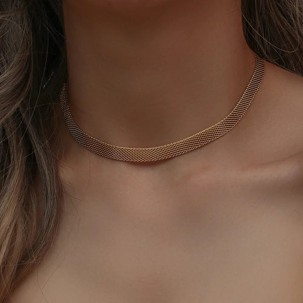 18k Layered Gold Mesh Choker Necklace and Bracelet - Image 3