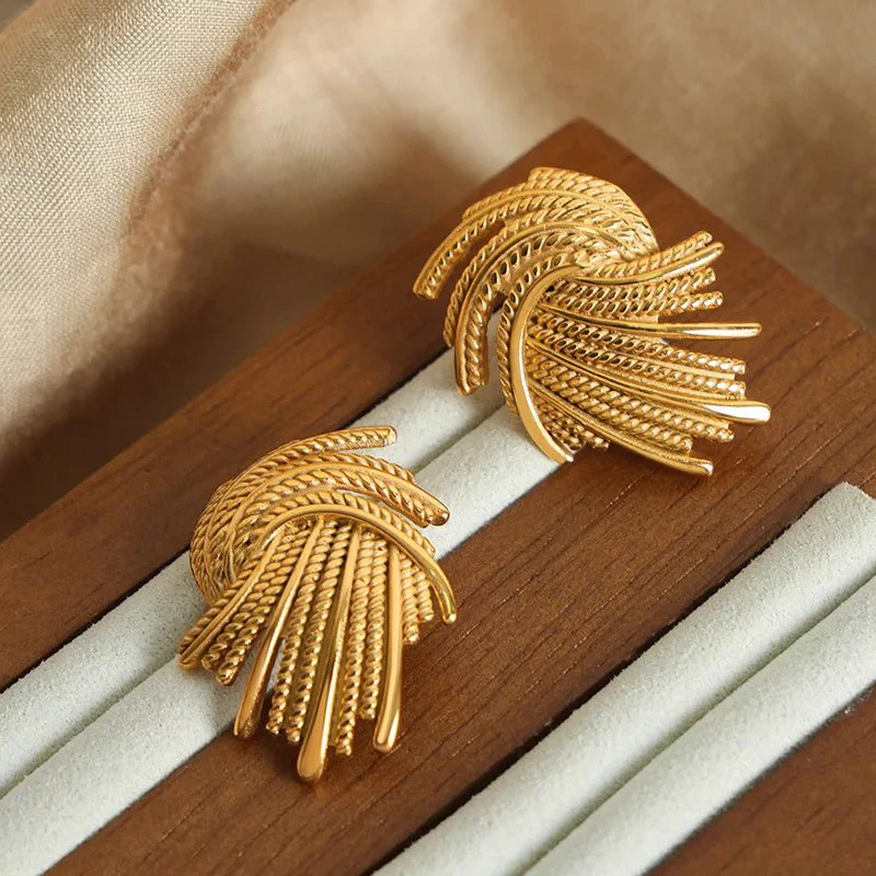 18k Spiraling Braided Dainty Earrings - Image 3