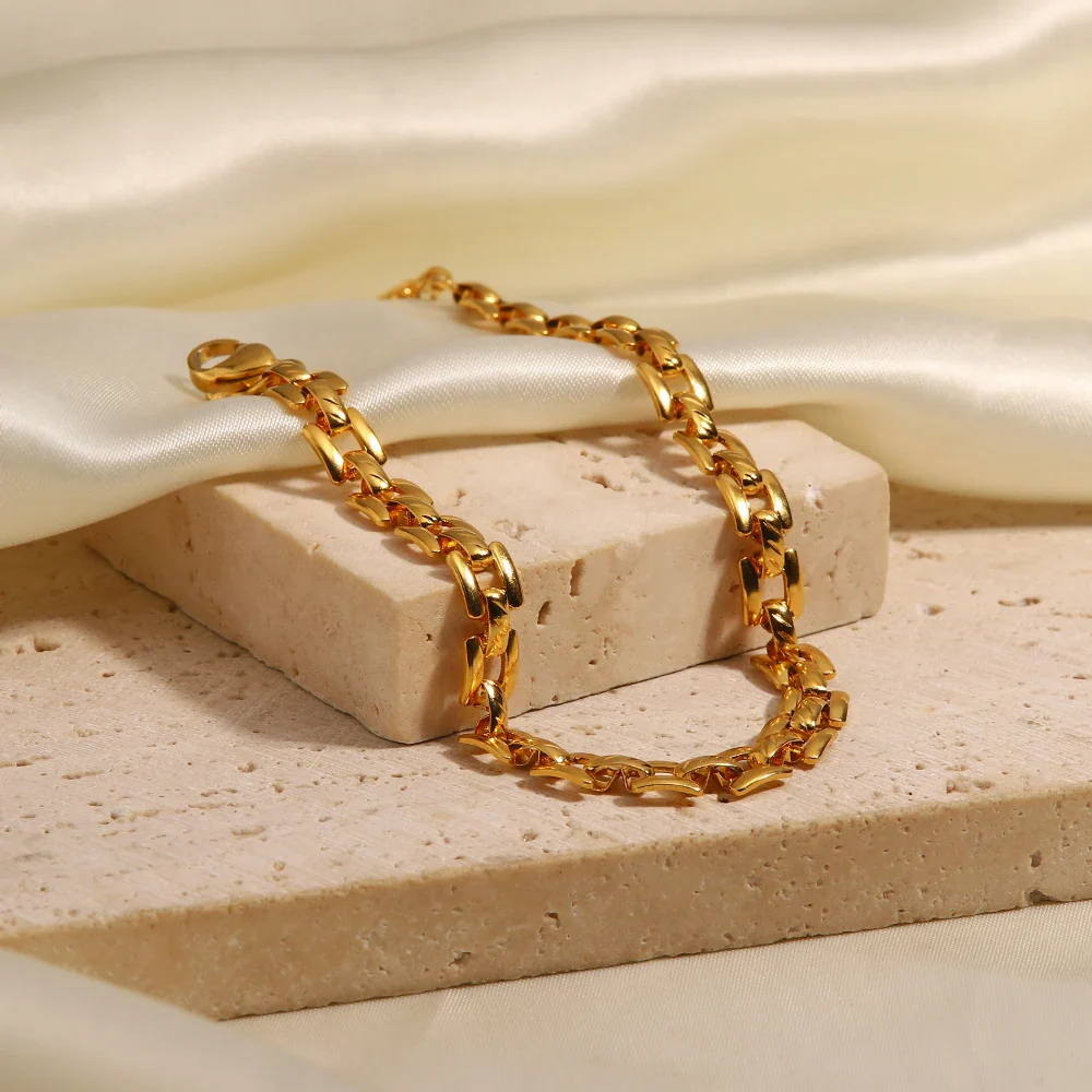 18k Thin Horology Inspired Bracelet - Image 3