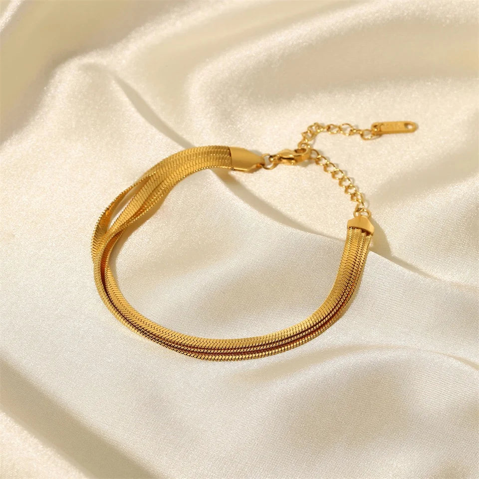 18k Triple Layered Herringbone Bracelet - Image 6