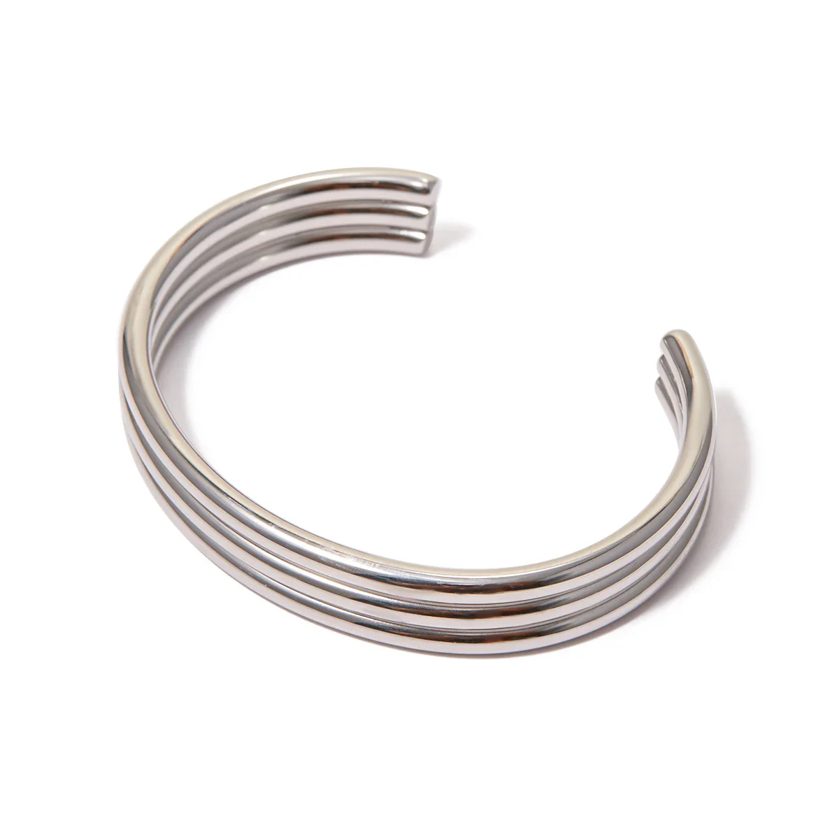 18k Triple Ribbed Bangle Bracelet - Image 12