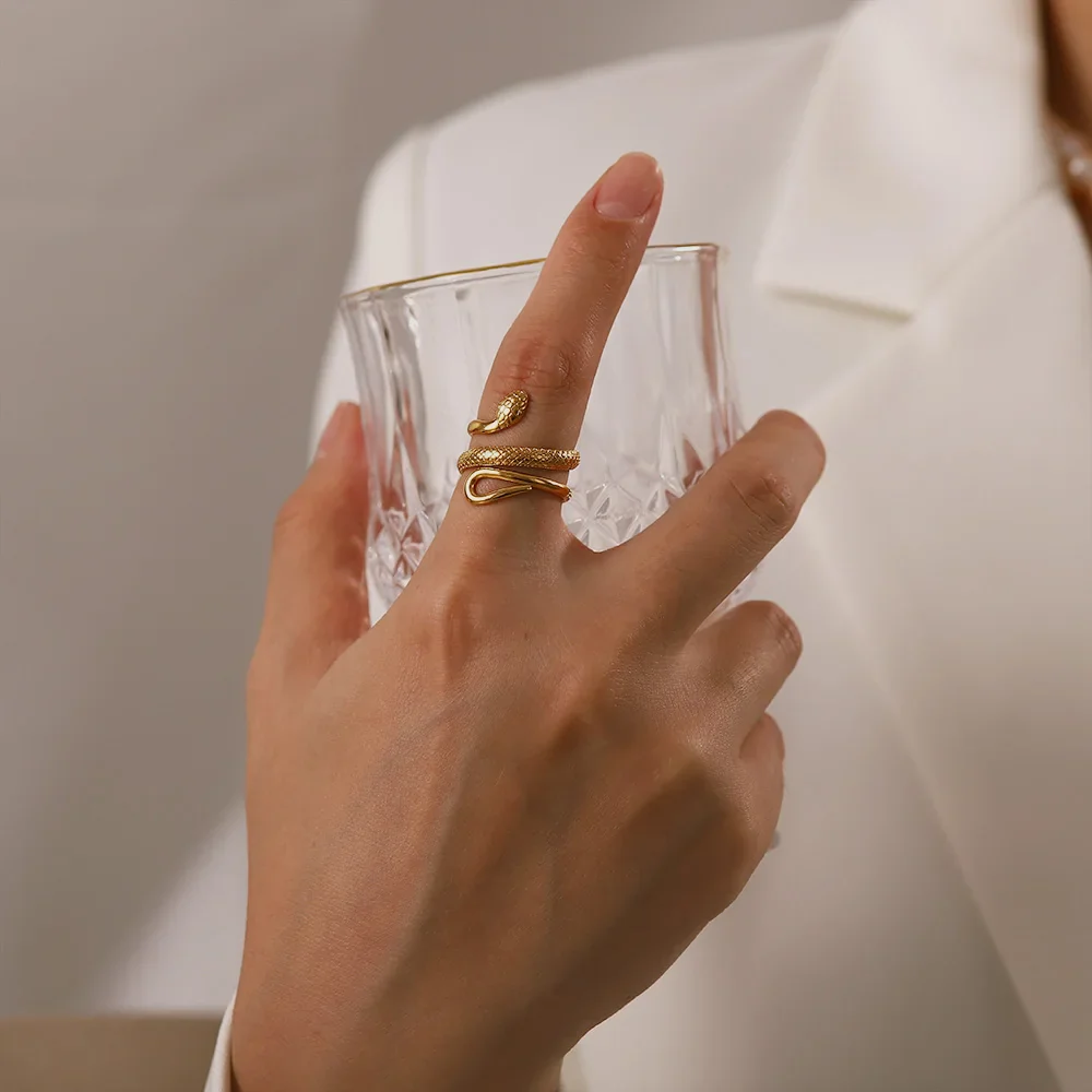 Adjustable Spiraling Snake Ring - Image 2