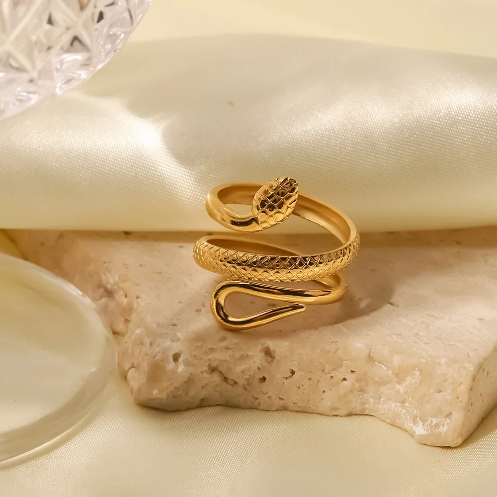 Adjustable Spiraling Snake Ring - Image 5
