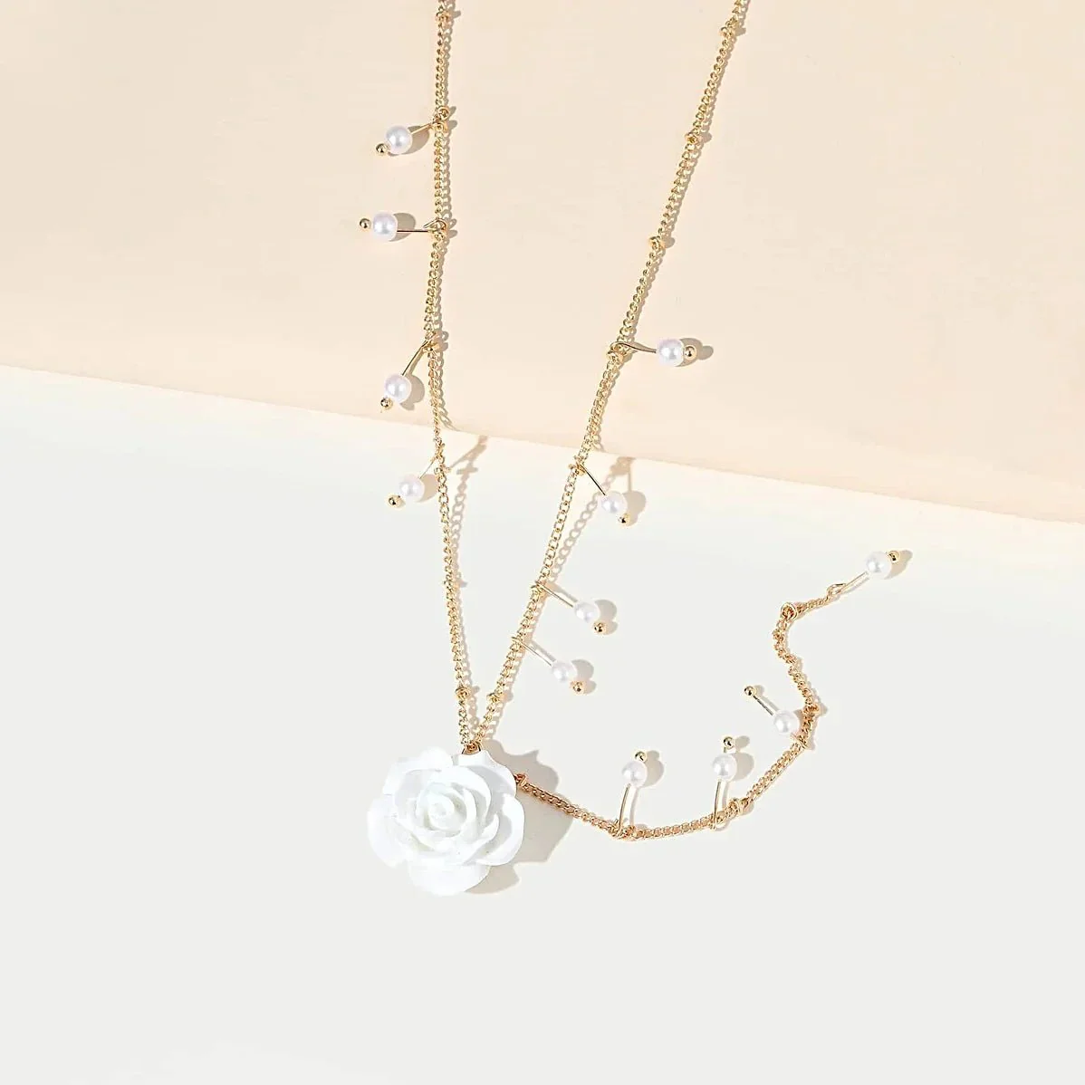 Blanc La Floral Necklace - Image 6