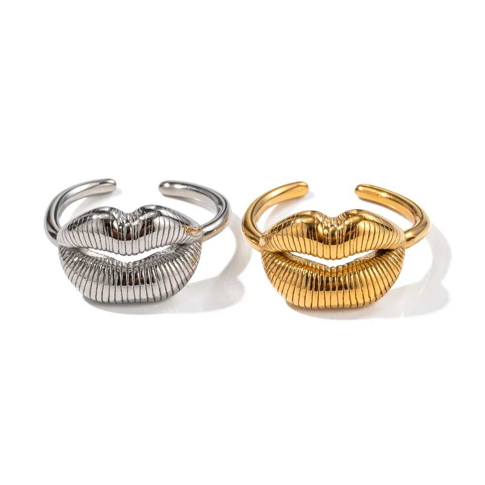 Bold Kiss Romantic Ring - Image 14