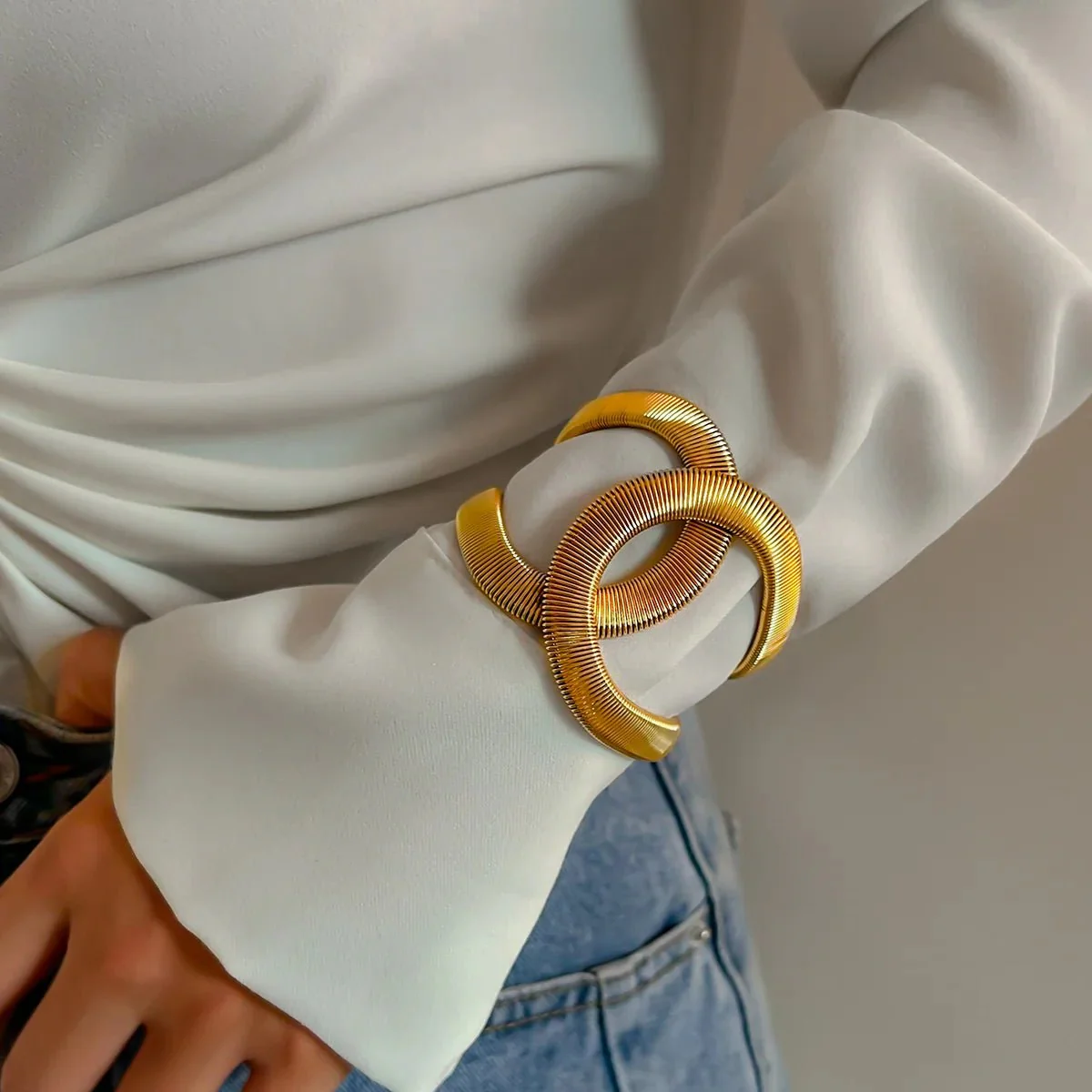 Chunky Spiral Cuff Bracelet - Image 5