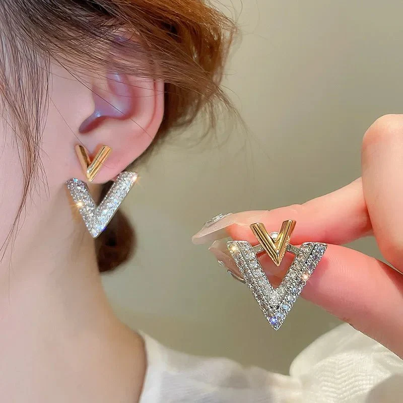 Classic Double V "Veinci" Earrings - Image 3
