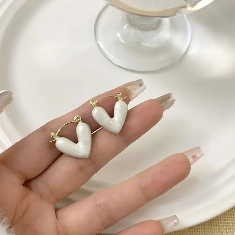 Classy Enamel Heart Earrings - Image 4