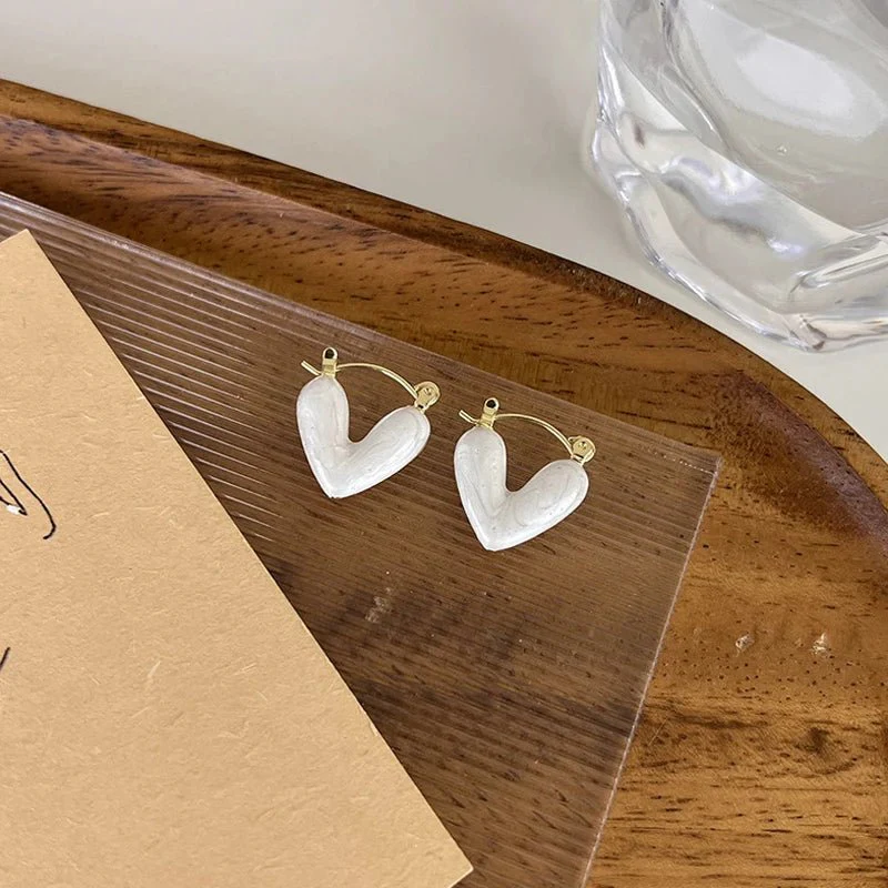 Classy Enamel Heart Earrings - Image 5