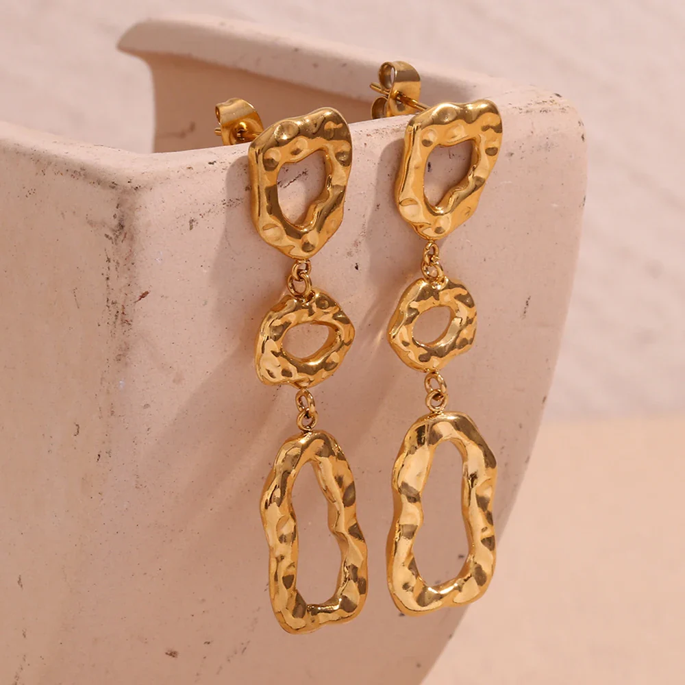 Classy Patterned Triple Dangle Earrings - Image 6