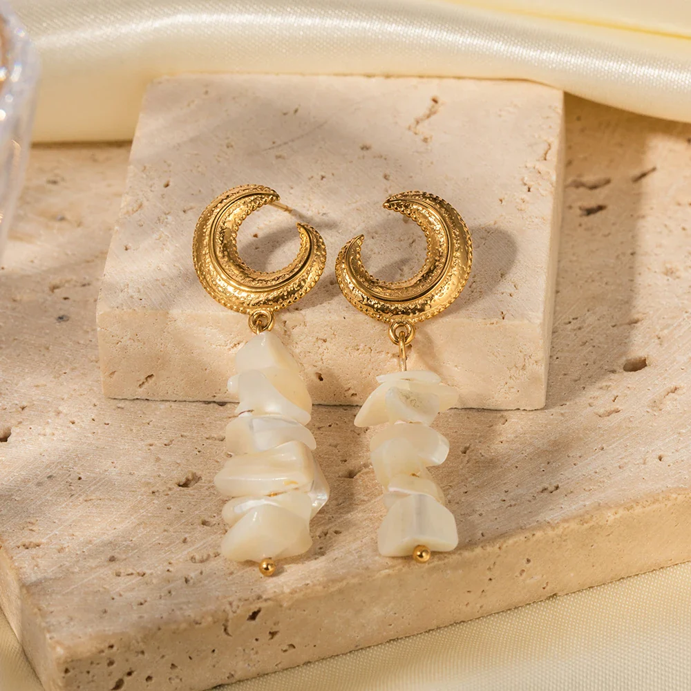 Crescent Moon Shell Dangle Earrings - Image 6