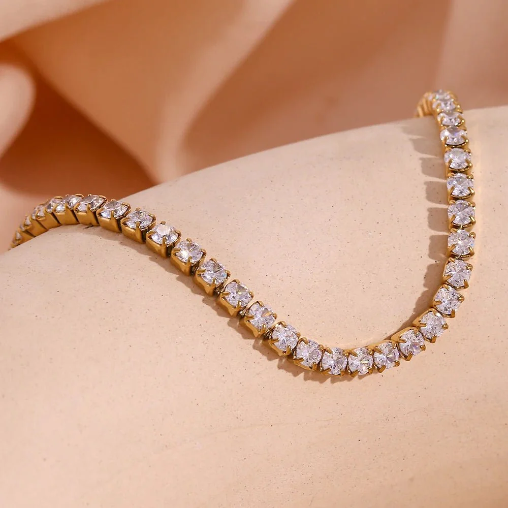 Dainty Accented Gold Chain Anklets - Image 7