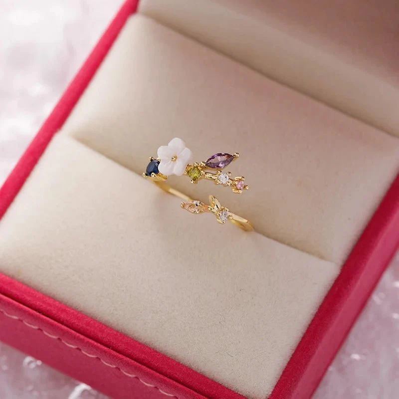 Dainty Floral Diamond Leaf Ring - Image 2