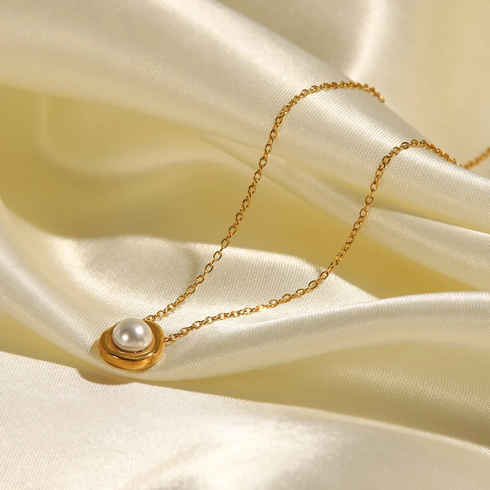Dainty Gold Dripping Pearl Necklace - Image 5