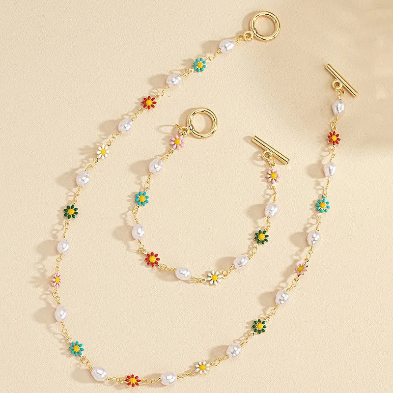 Dainty Spring Floral Pearls Bracelet and Necklace Set - Image 4