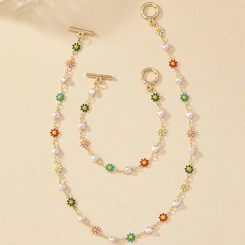 Dainty Spring Floral Pearls Bracelet and Necklace Set - Image 7