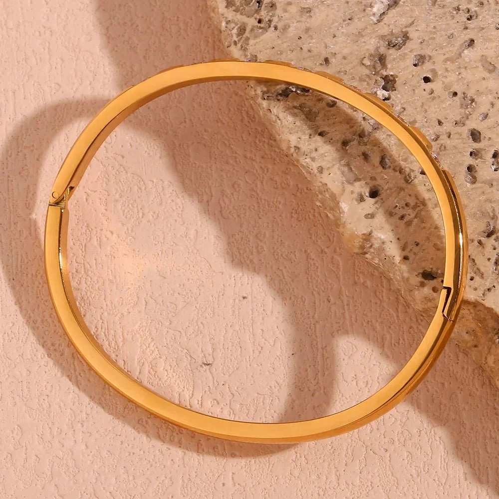 Diamond Accented Gold Cuff Bracelet - Image 7