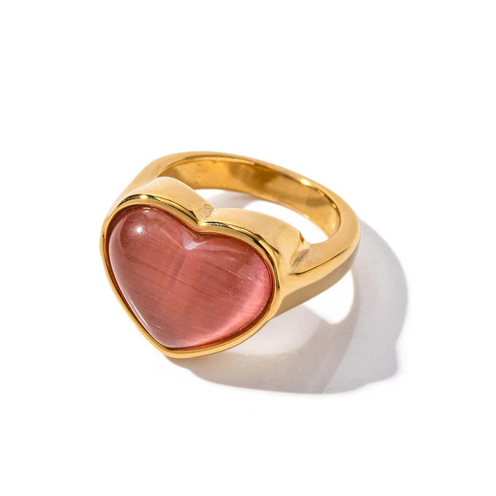 Elegant Pink Heart Stone Ring - Image 5