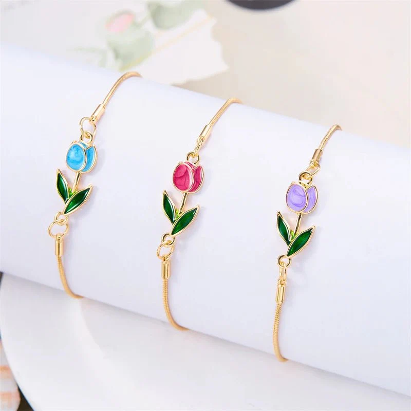 Feminine Floral Tulip Bracelet and Necklace Set - Image 12