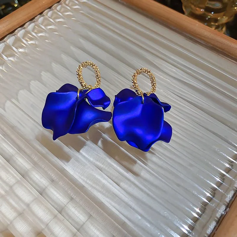 Floral Rose Petal Earrings - Image 9