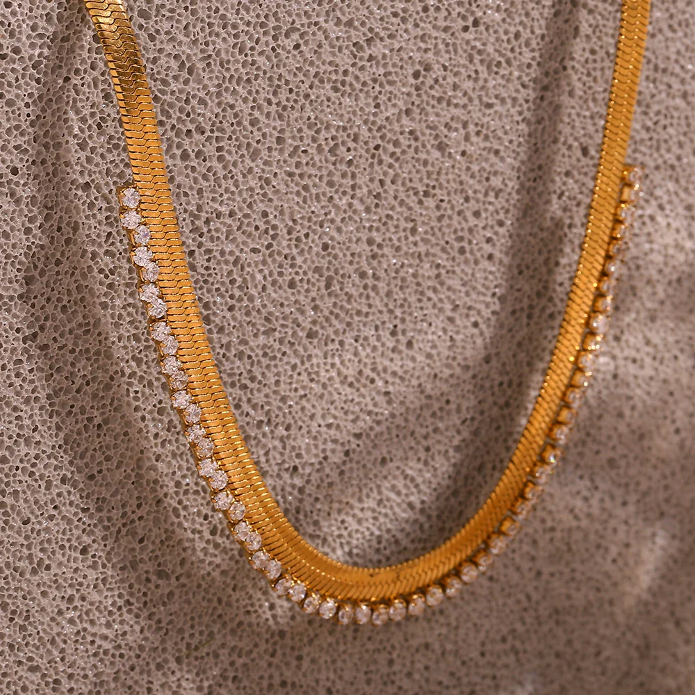 Herringbone Diamond Dazzle Necklace - Image 5