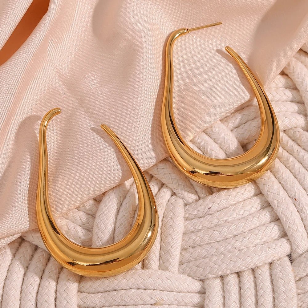 Pear Outlined Hoop Earrings - Image 8