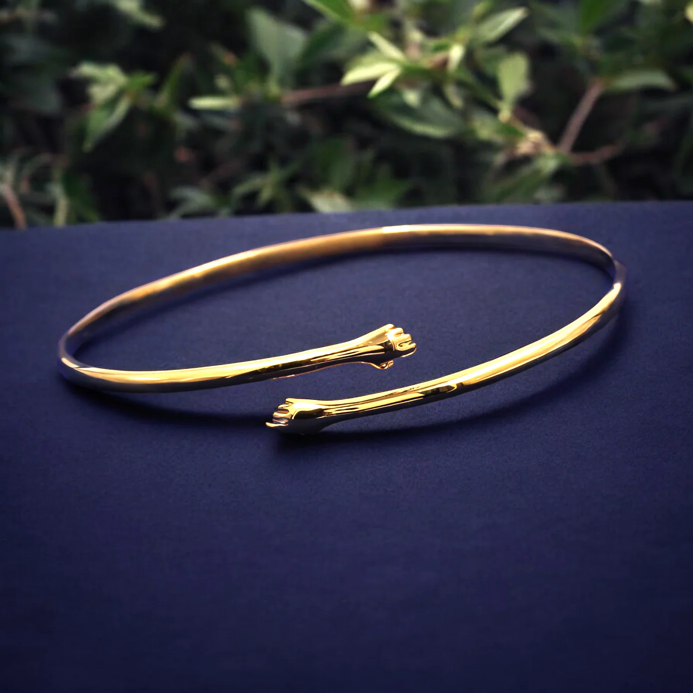 Romantic Warm Hug Bangle Bracelet - Image 6