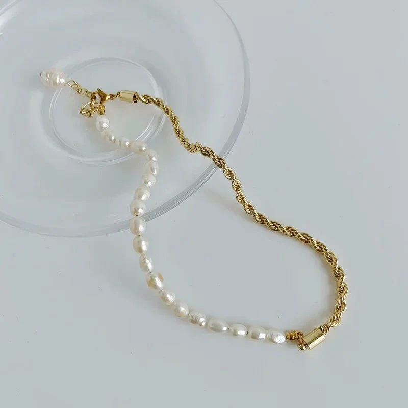 Rope Chain Pearl Contrast Bracelet and Necklace - Image 5
