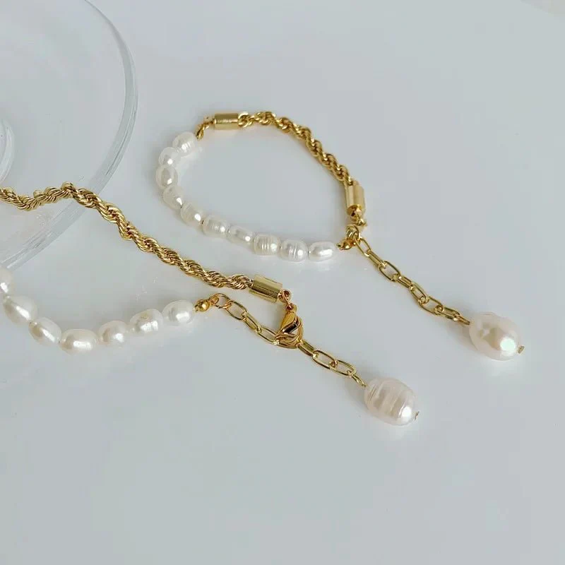 Rope Chain Pearl Contrast Bracelet and Necklace - Image 7