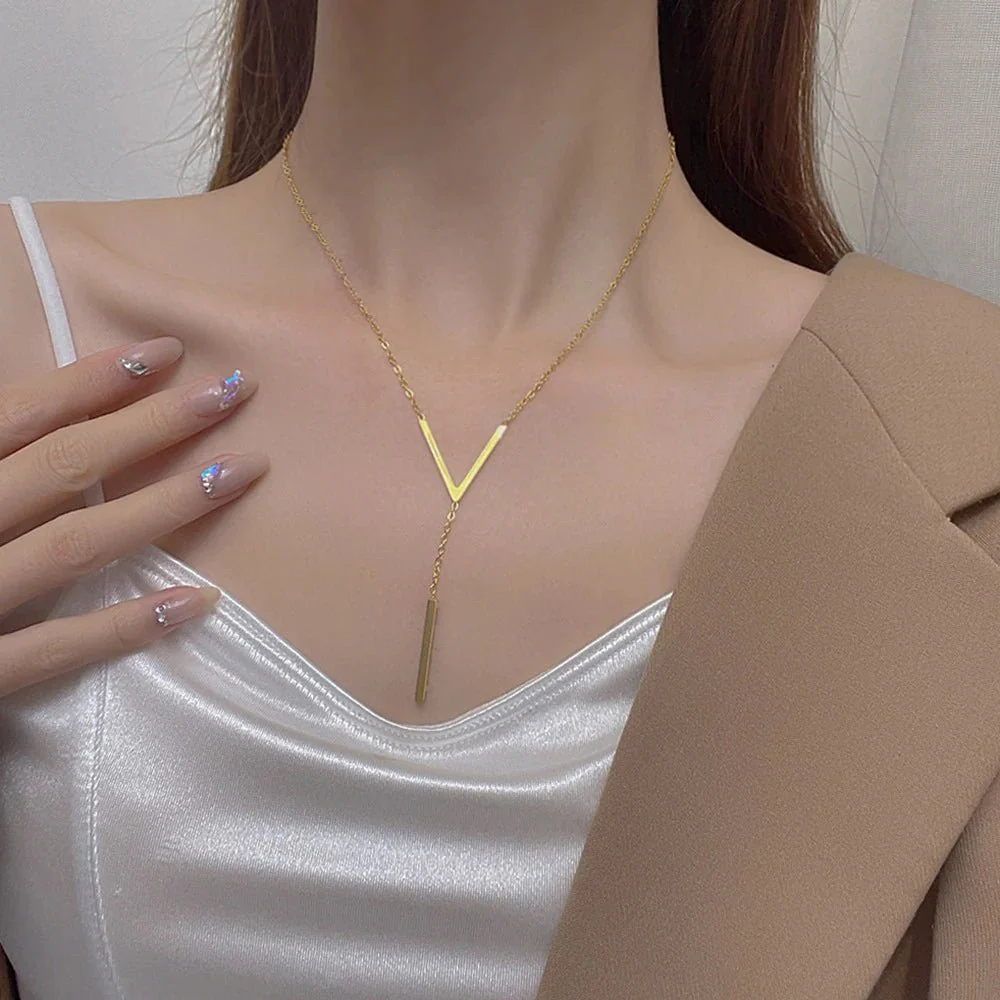 V Drop Lariat Necklace - Image 4