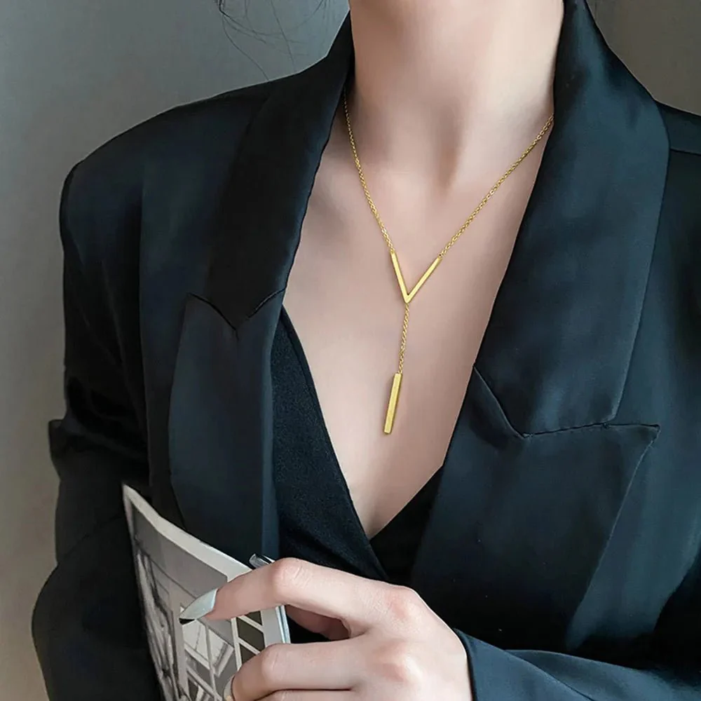 V Drop Lariat Necklace - Image 7